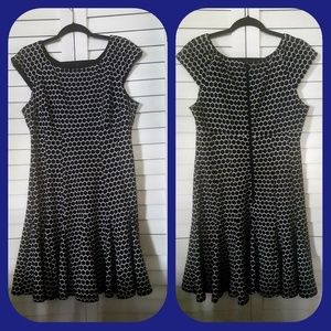 Honeycomb printFlirty Dress